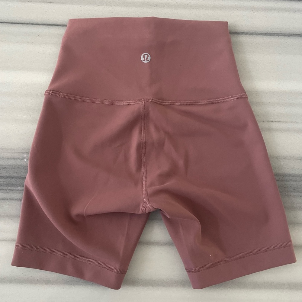 Lululemon Wunder Train High Rise Short 6” Size 0